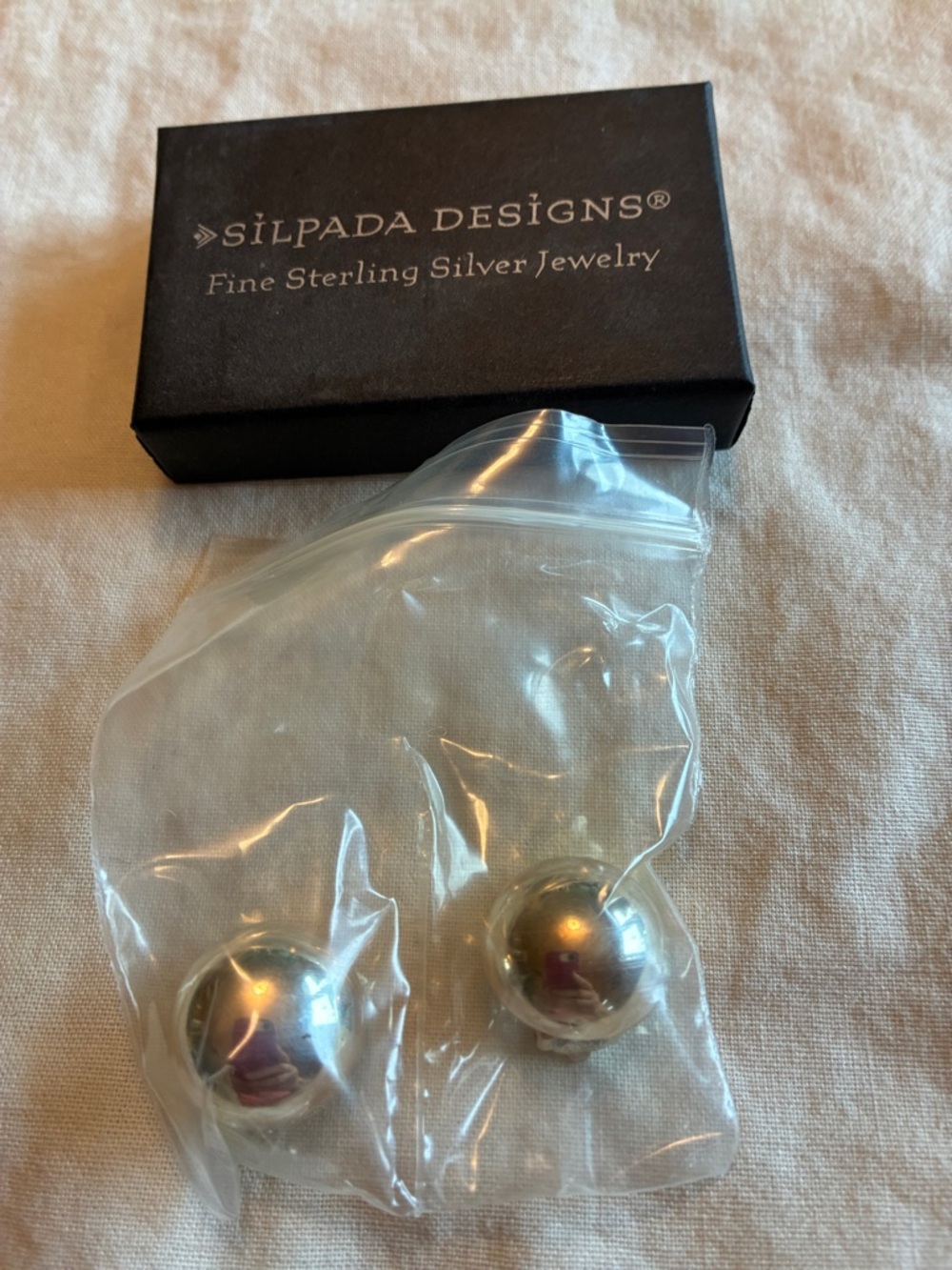 Silpada Sterling  Silver Dome Ball RARE clip on Earrings